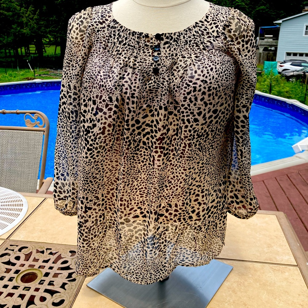 Sheer 3/4 sleeve animal print top Size 1  REDUCED